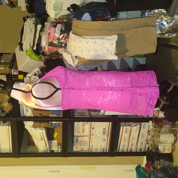 Lingerie - Picture 8 of 8